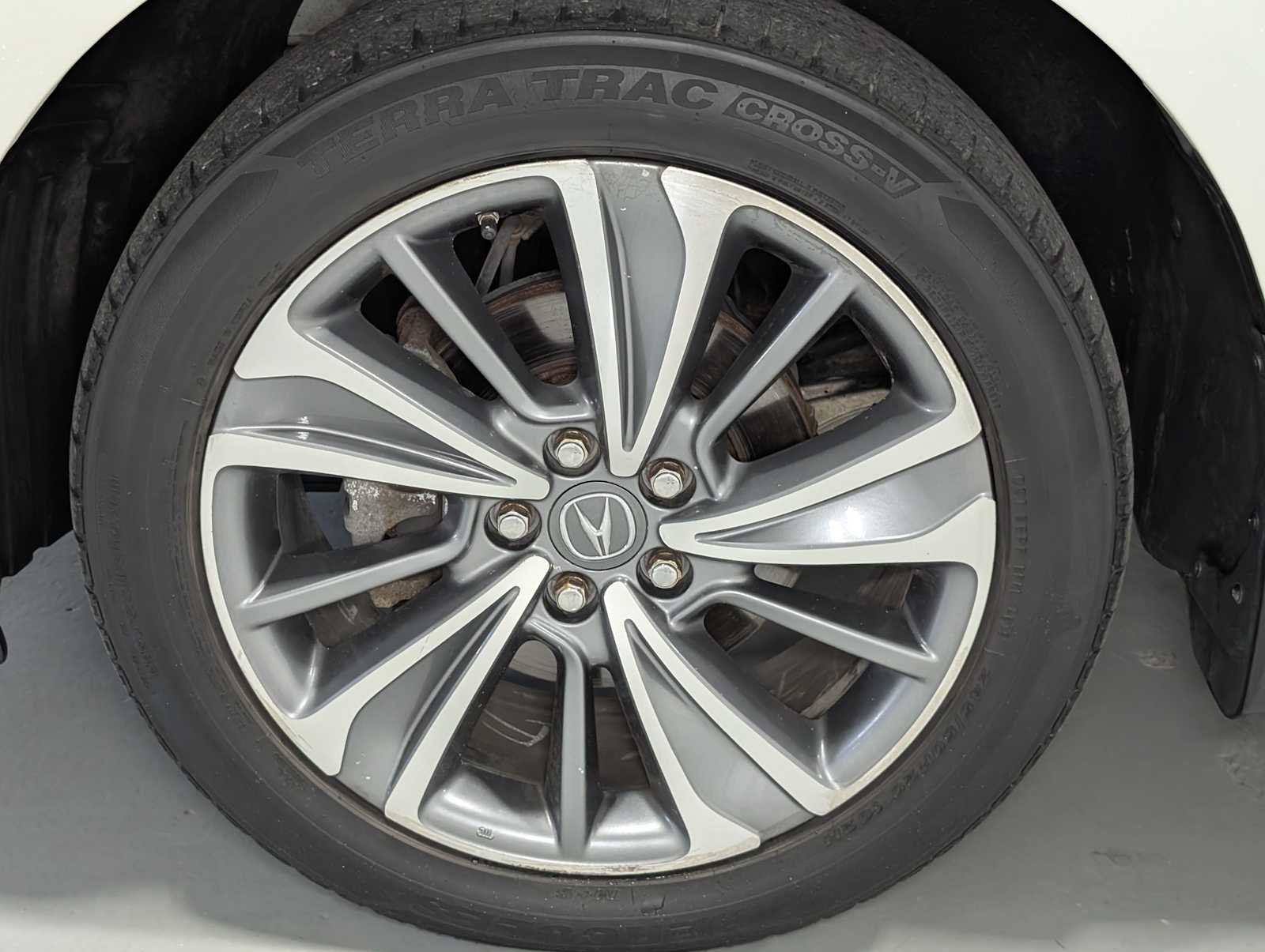 Used 2017 Acura MDX SH-AWD w/ Technology Package image 3