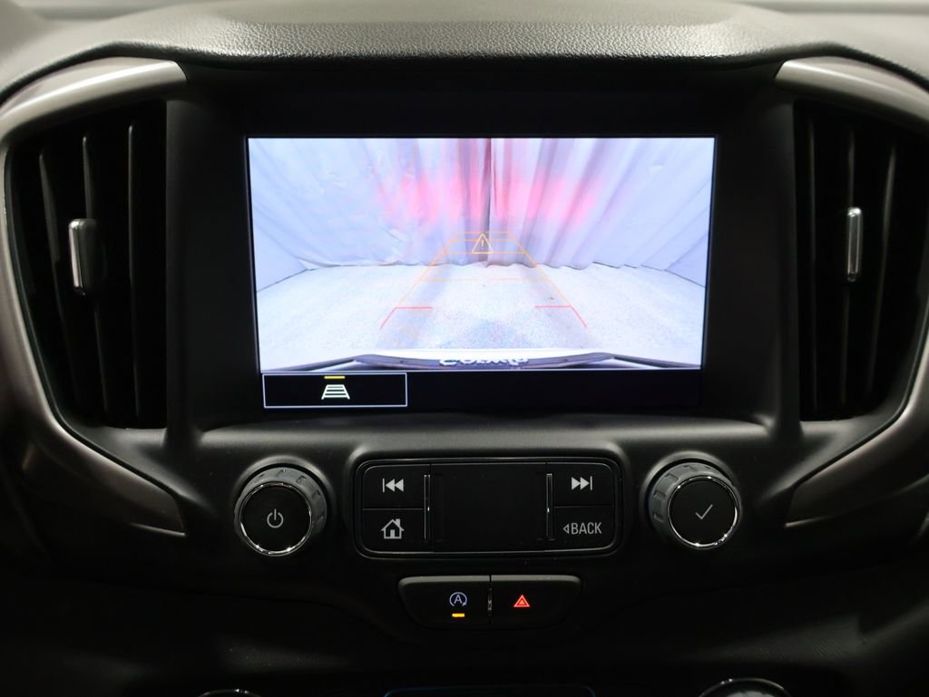 Used 2024 GMC Terrain AT4 image 28