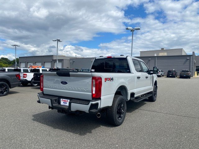 New 2026 Ford F250 XL w/ STX Appearance Package AWD/4WD image 5
