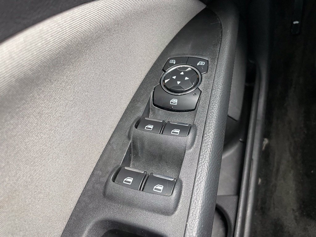 Used 2016 Ford Fusion S FWD image 19