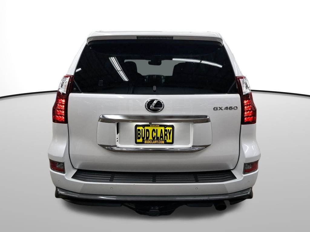 Used 2021 Lexus GX 460 Premium w/ Accessory Package image 6