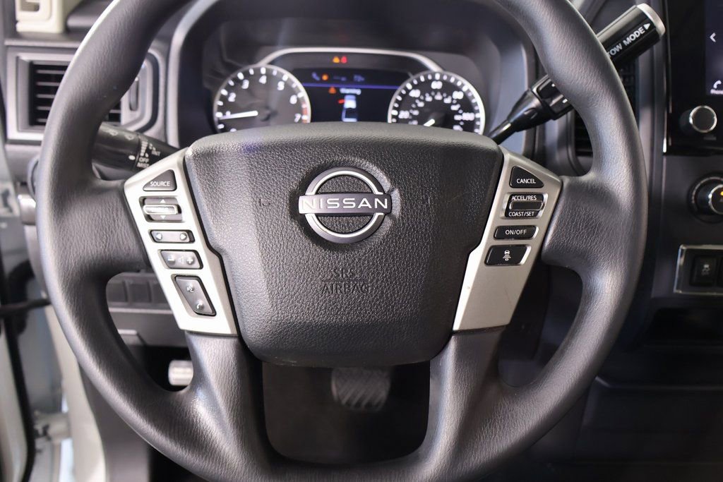 Used 2024 Nissan Titan SV w/ Accessory Utility Package RWD image 3