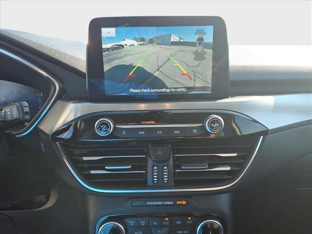 Used 2022 Ford Escape SE AWD/4WD image 18