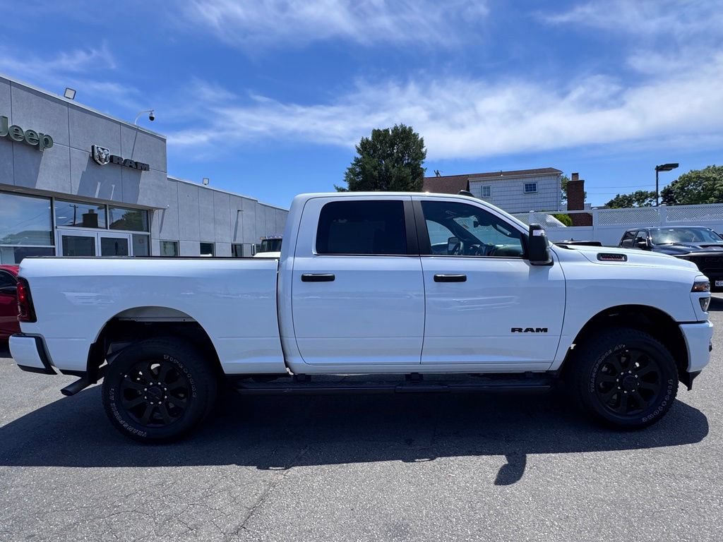 Used 2025 RAM 2500 Big Horn AWD/4WD image 9