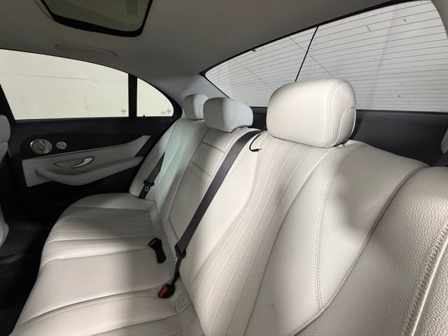 Used 2022 Mercedes-Benz E 350 Sedan image 24