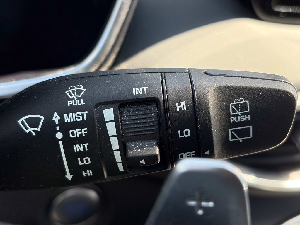 Used 2023 Hyundai Santa Fe SEL AWD/4WD image 28