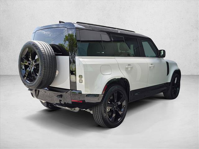Certified 2026 Land Rover Defender 110 X-Dynamic SE AWD/4WD image 5