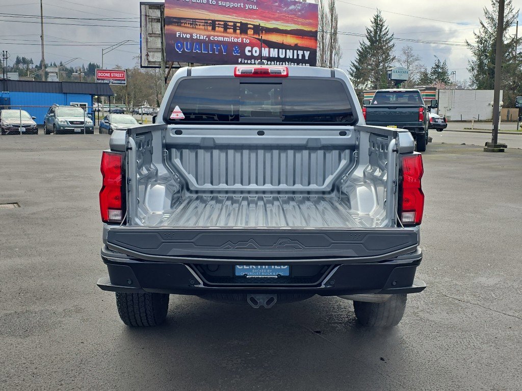 Certified 2024 Chevrolet Colorado Z71 w/ Z71 Convenience Package 2 image 9