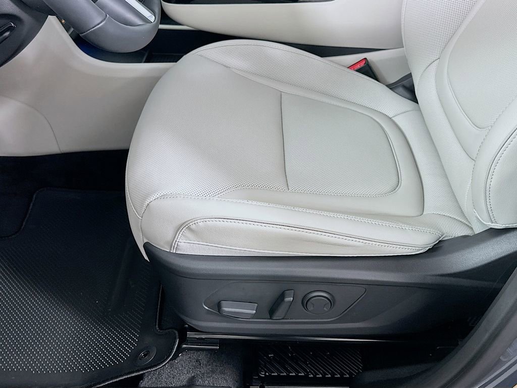 New 2026 Hyundai Tucson Limited w/ Tow & Go Package image 21