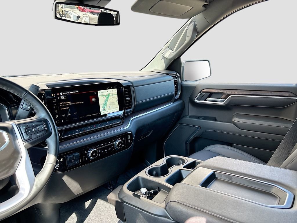 Used 2025 GMC Sierra 1500 SLT image 23