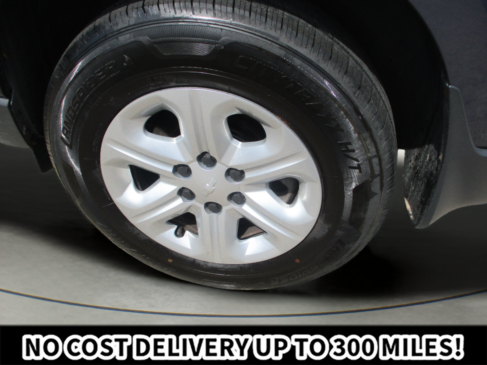 Used 2013 Chevrolet Traverse LS FWD image 31