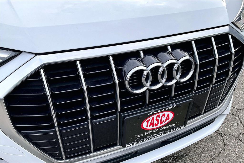 Used 2021 Audi Q3 2.0T Premium Plus w/ Premium Plus Package AWD/4WD image 32