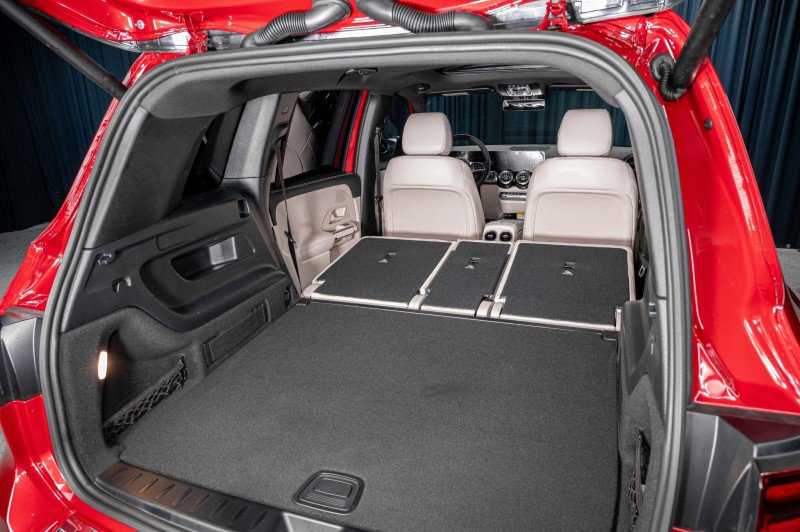 Certified 2026 Mercedes-Benz GLB 250 250 SUV image 8