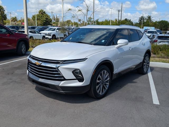Used 2023 Chevrolet Blazer Premier w/ LPO, Cargo Package FWD image 3