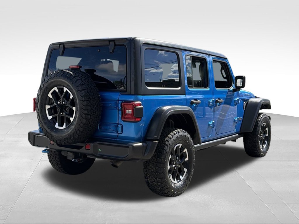 Used 2024 Jeep Wrangler Unlimited Rubicon 4xe AWD/4WD image 8