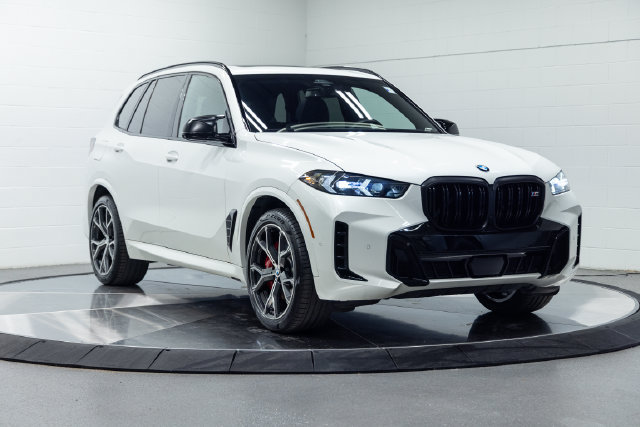Used 2026 BMW X5 M60i AWD/4WD image 4
