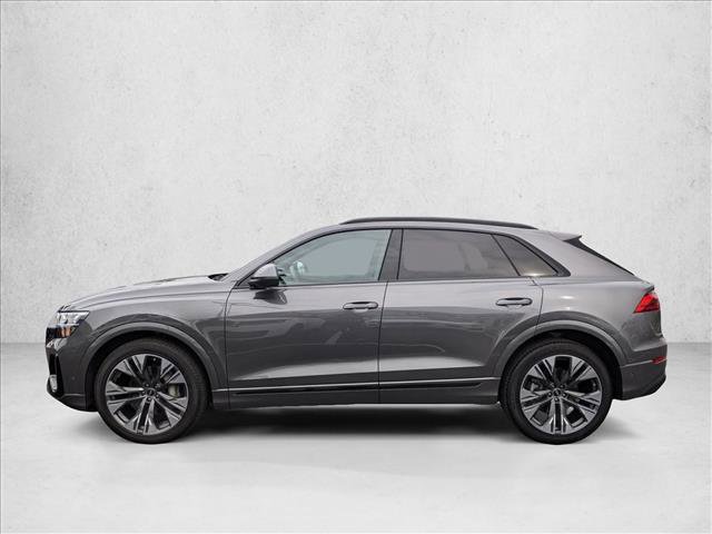Certified 2025 Audi Q8 Prestige image 9