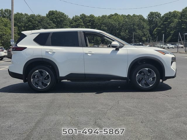 Used 2026 Nissan Rogue SV FWD image 6