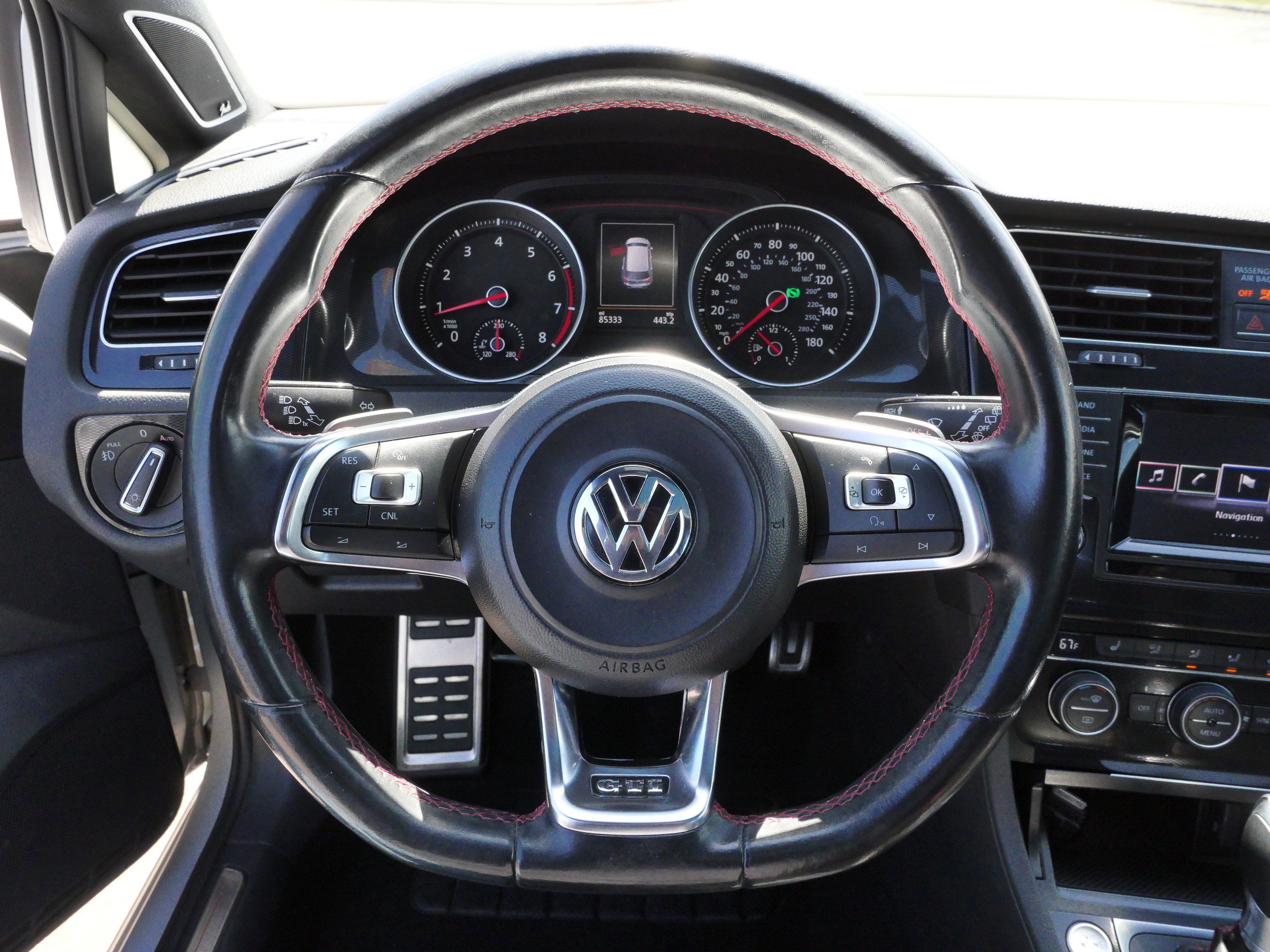 Used 2015 Volkswagen GTI Autobahn FWD image 26