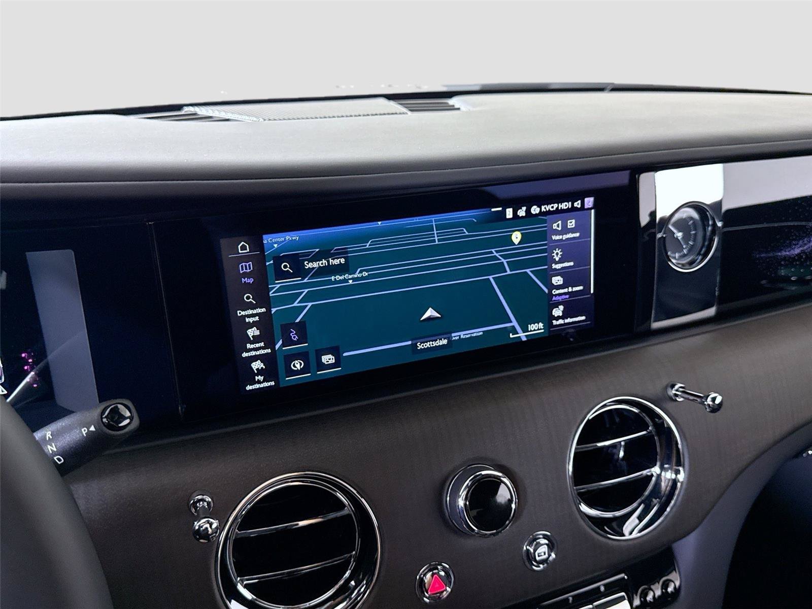 Used 2025 Rolls-Royce Spectre AWD/4WD image 19
