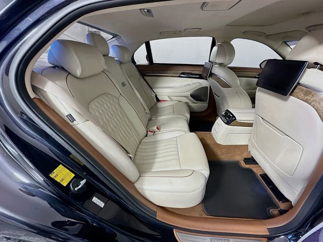 Used 2021 Genesis G90 5.0 Ultimate image 29
