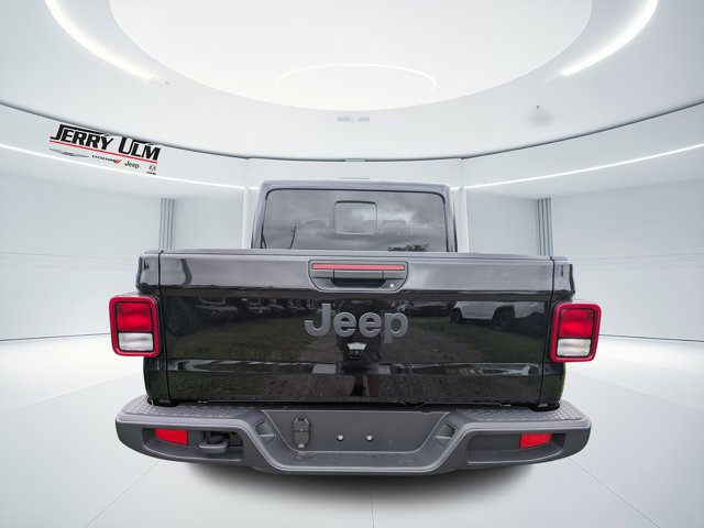 New 2025 Jeep Gladiator Sport image 4