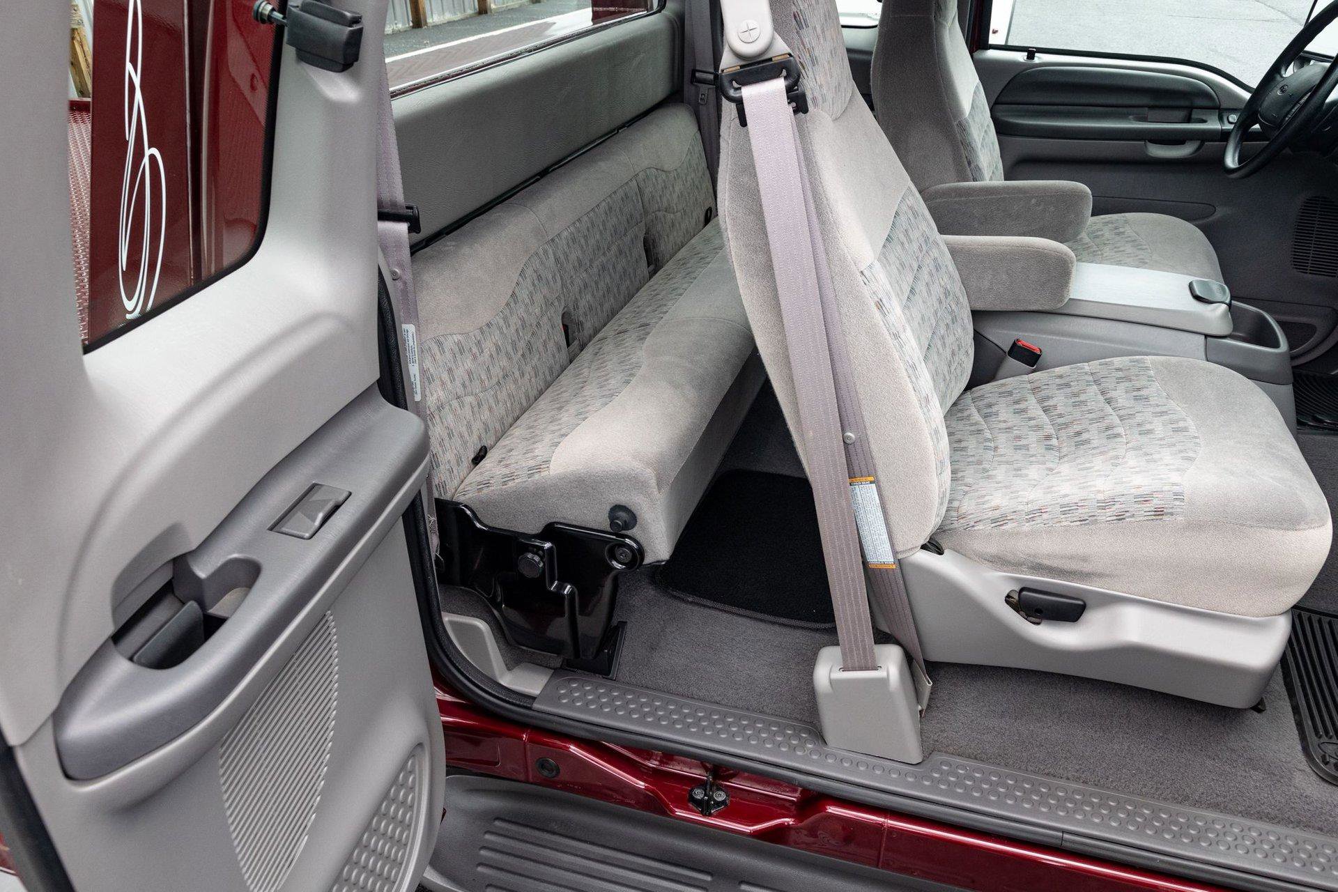 Used 1999 Ford F350 4x4 SuperCab Super Duty image 26