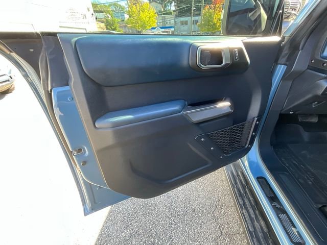 Used 2021 Ford Bronco Outer Banks image 6