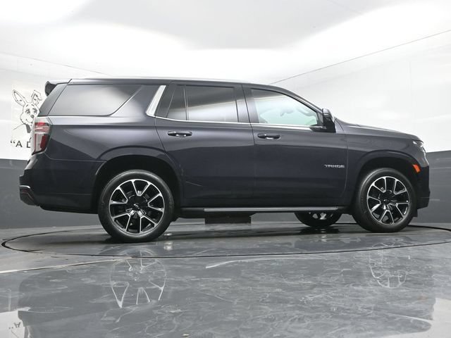 Used 2022 Chevrolet Tahoe LT w/ Luxury Package AWD/4WD image 55