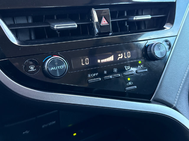 Used 2024 Toyota Camry XSE w/ Navigation Package FWD image 23