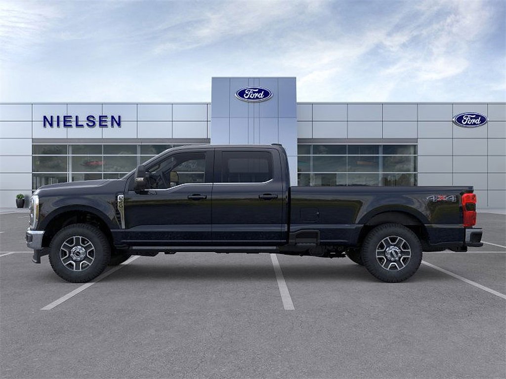 New 2026 Ford F350 Lariat image 3