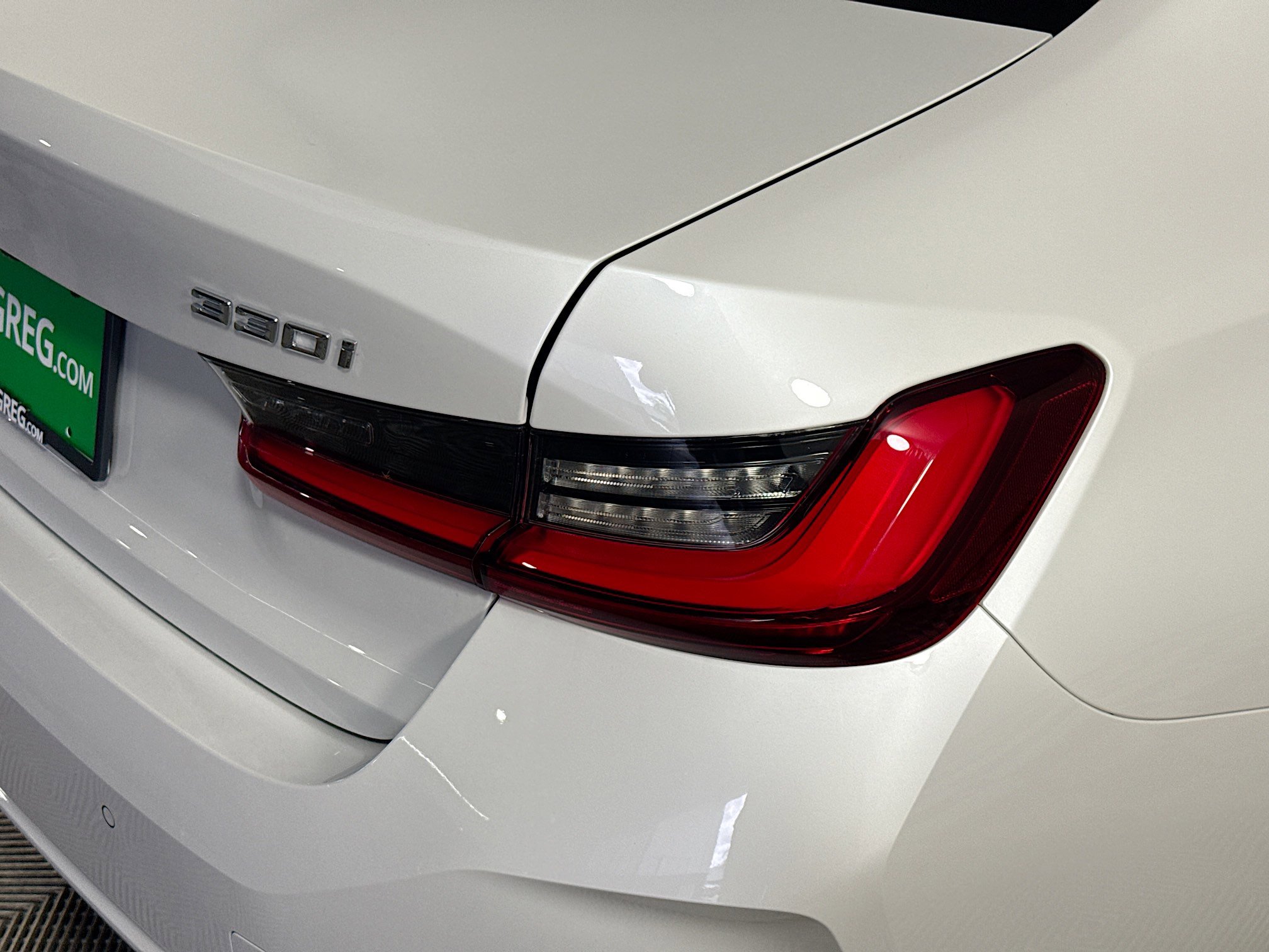 Used 2025 BMW 330i Sedan w/ Convenience Package image 34