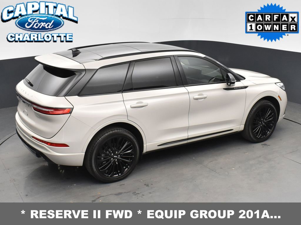 Used 2024 Lincoln Corsair Reserve w/ Equipment Group 201A image 29