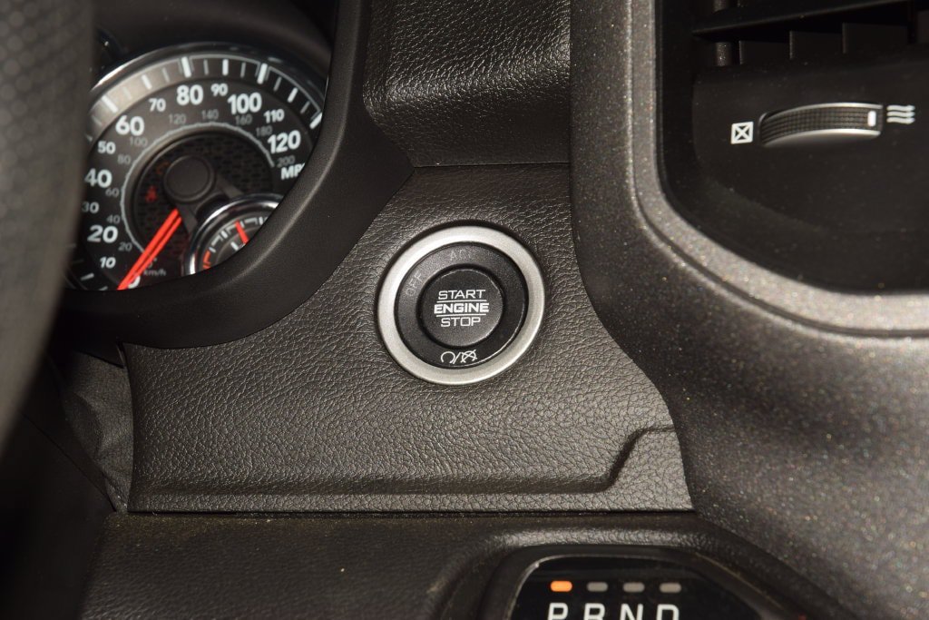 Used 2024 RAM 2500 Tradesman w/ Chrome Appearance Group AWD/4WD image 33