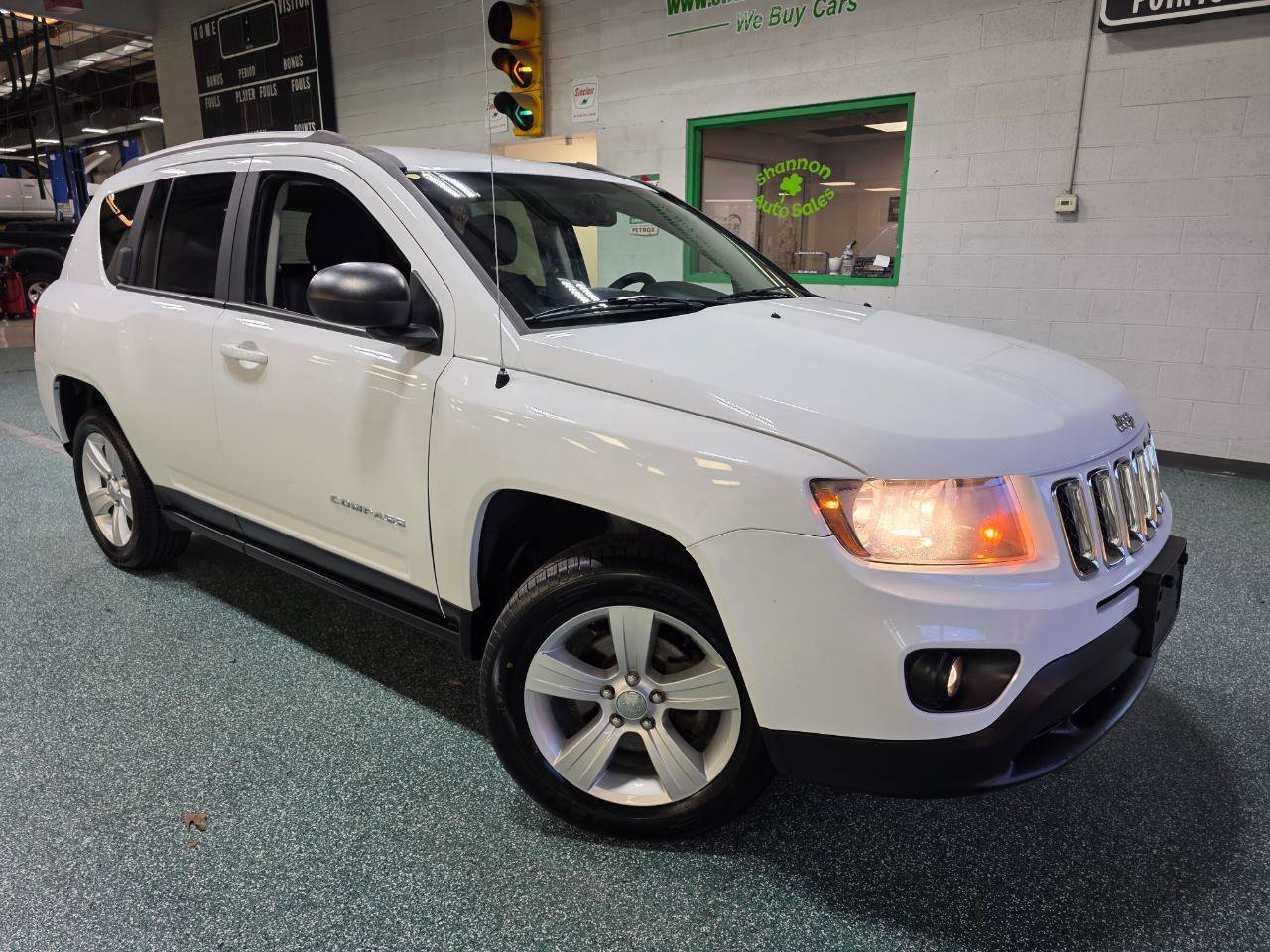 Used 2016 Jeep Compass Sport w/ Power Value Group image 14