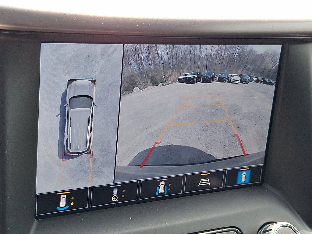 Used 2023 GMC Acadia AT4 w/ Technology Package AWD/4WD image 15