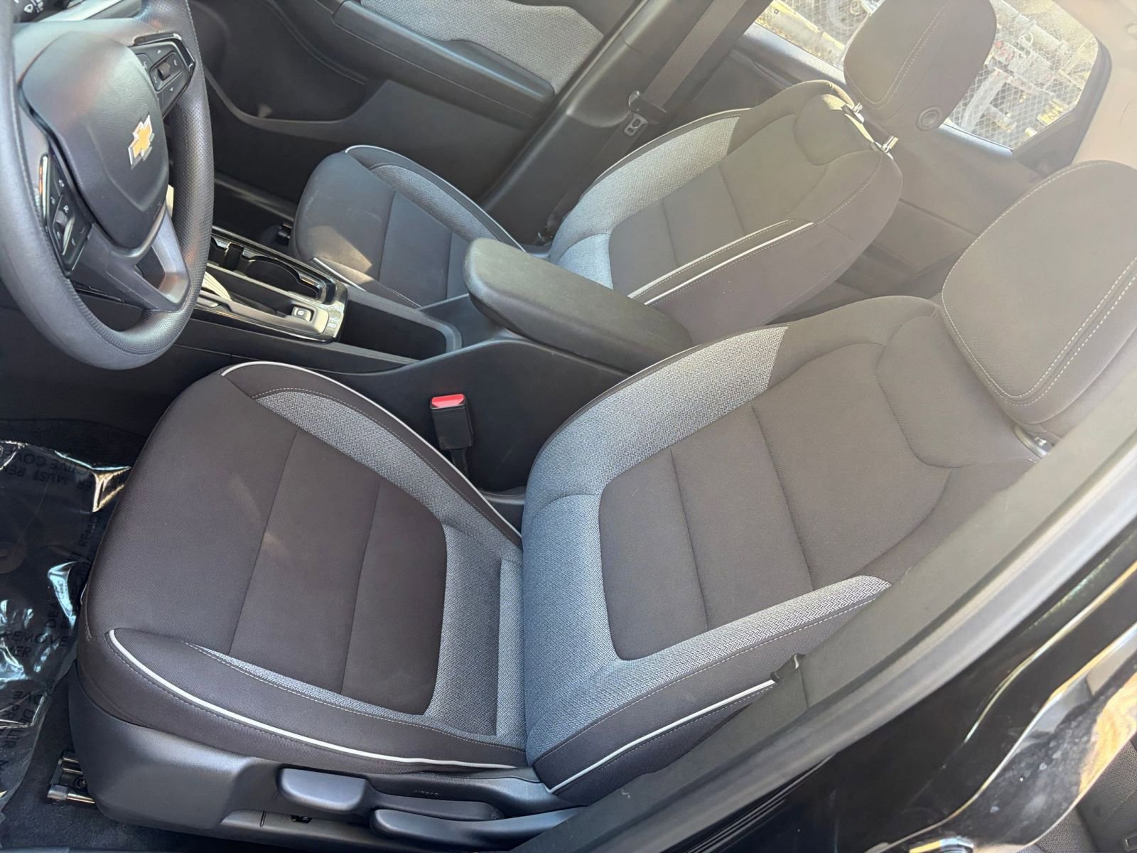 Used 2025 Chevrolet TrailBlazer LT image 31