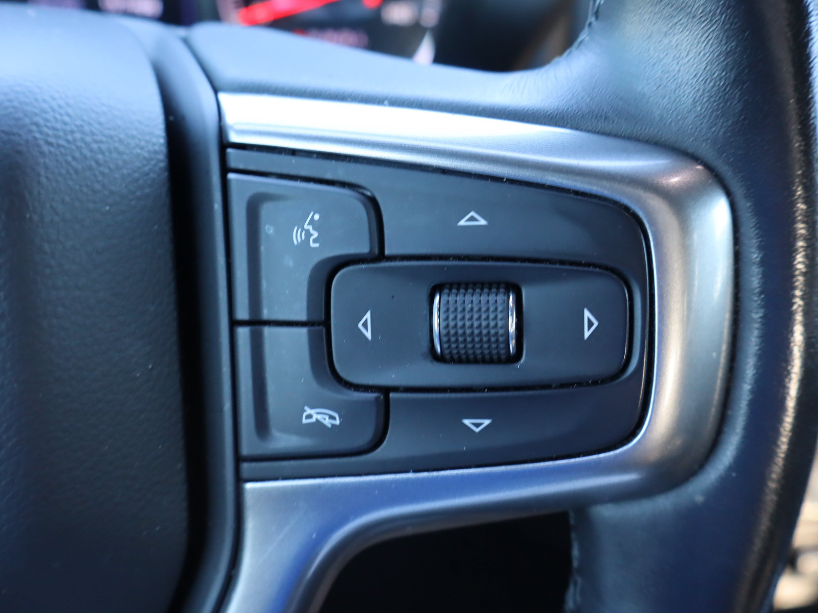 Used 2019 Chevrolet Silverado 1500 LT Trail Boss AWD/4WD image 22