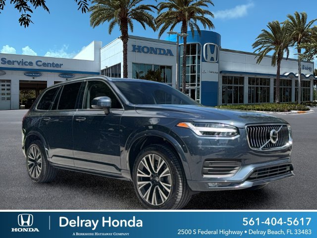 Used 2022 Volvo XC90 T5 Momentum w/ Climate Package FWD image 1