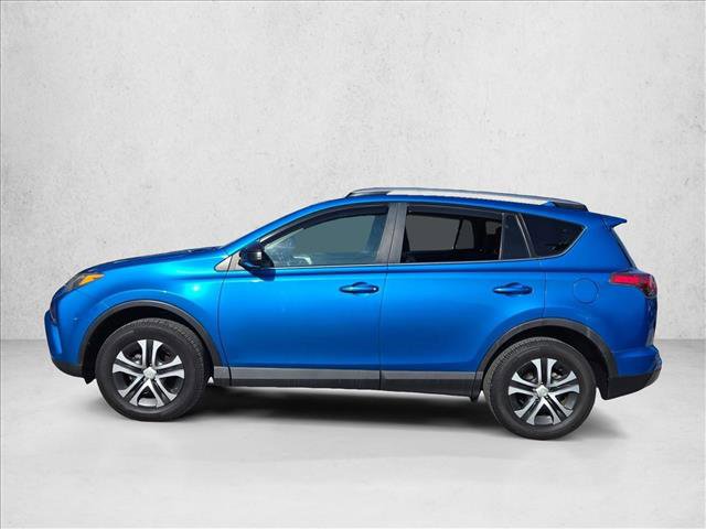 Used 2018 Toyota RAV4 LE image 9
