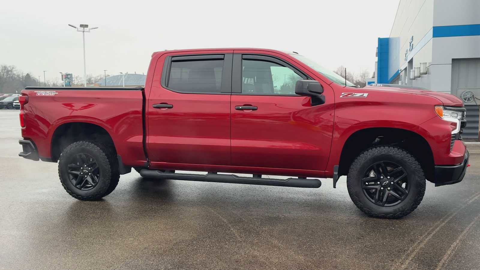 Certified 2024 Chevrolet Silverado 1500 LT Trail Boss w/ Convenience Package II image 9