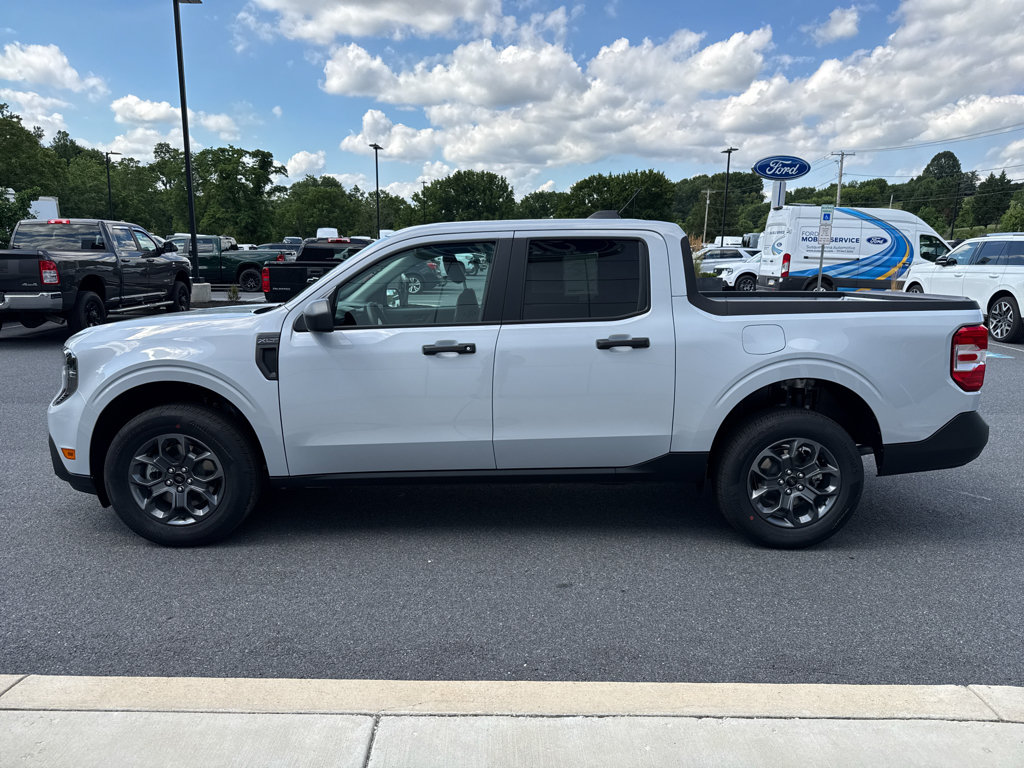 New 2026 Ford Maverick XLT w/ Equipment Group 301A AWD/4WD image 11