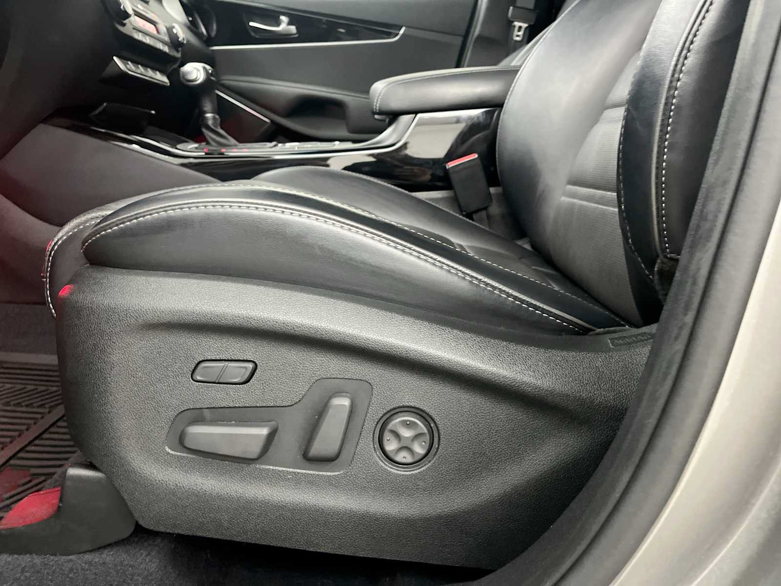 Used 2019 Kia Sorento SX AWD/4WD image 20