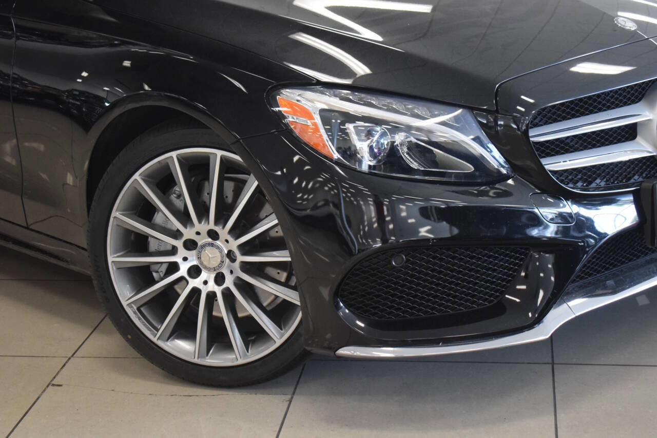 Used 2015 Mercedes-Benz C 300 Sedan image 5