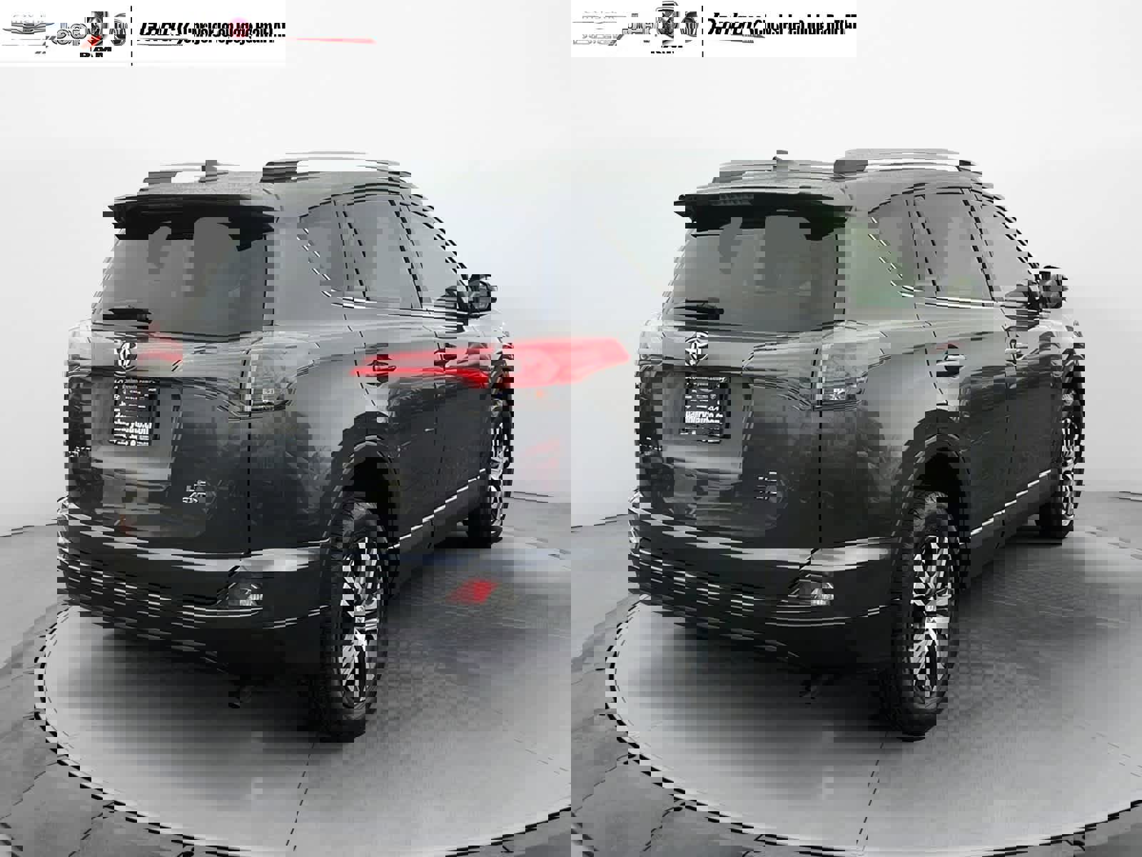 Used 2018 Toyota RAV4 LE image 6