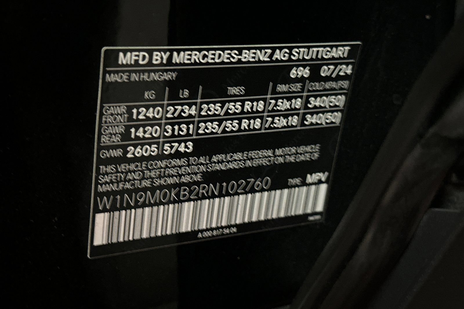 Certified 2024 Mercedes-Benz EQB 300 4MATIC image 40