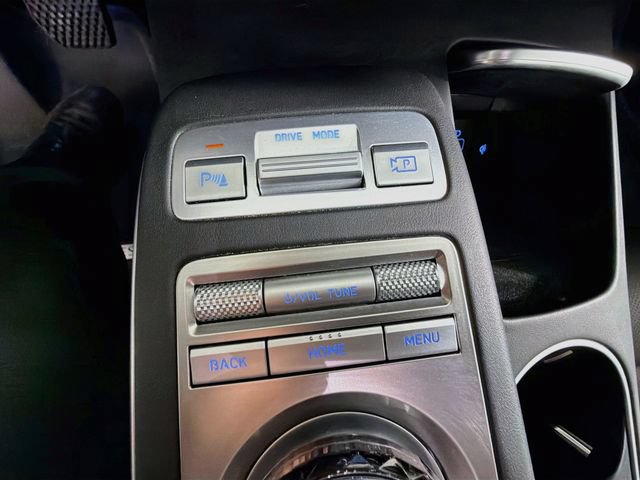 Used 2023 Genesis GV70 2.5T w/ Select Package AWD/4WD image 40