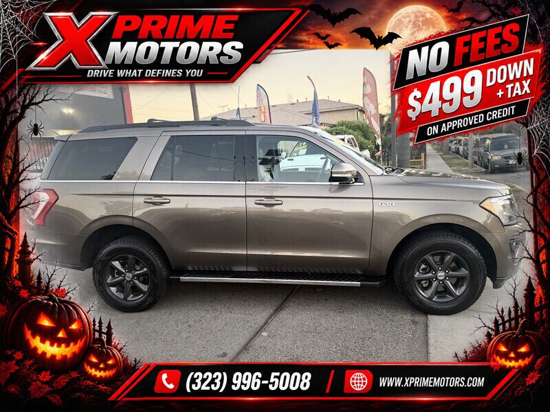 Used 2019 Ford Expedition XLT w/ Equipment Group 202A AWD/4WD image 8