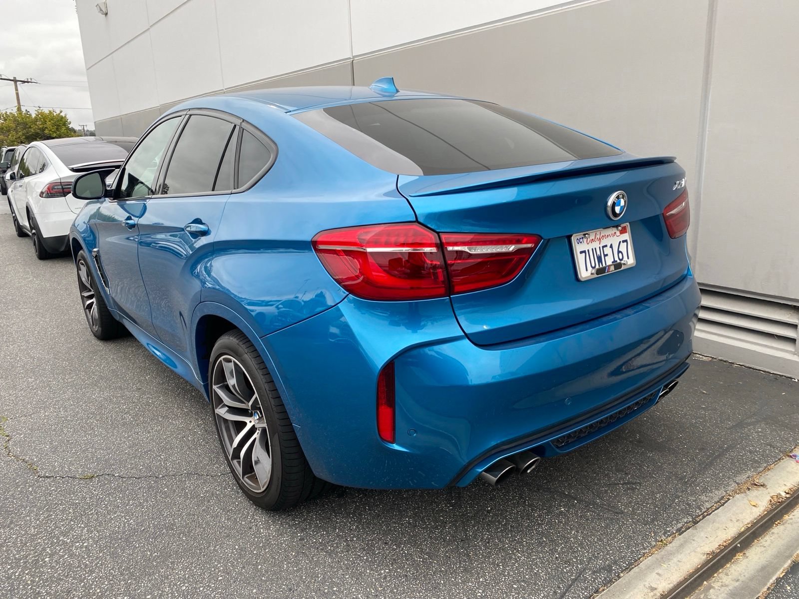 Used 2017 BMW X6 M AWD/4WD image 4