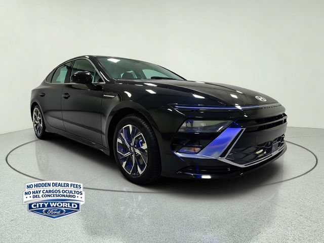 Used 2025 Hyundai Sonata SEL FWD image 2